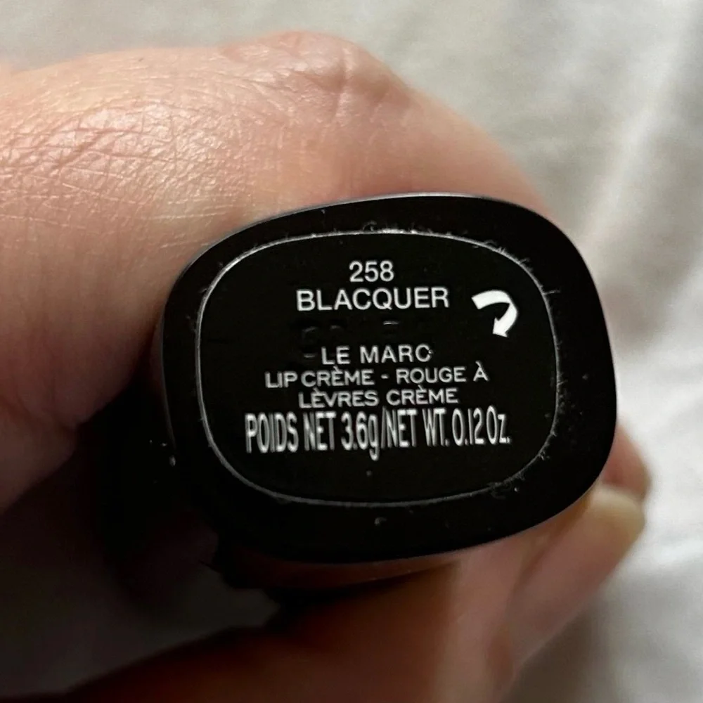 NWOT Marc Jacobs 258 Blacquer Le Marc Lipstick Discontinued